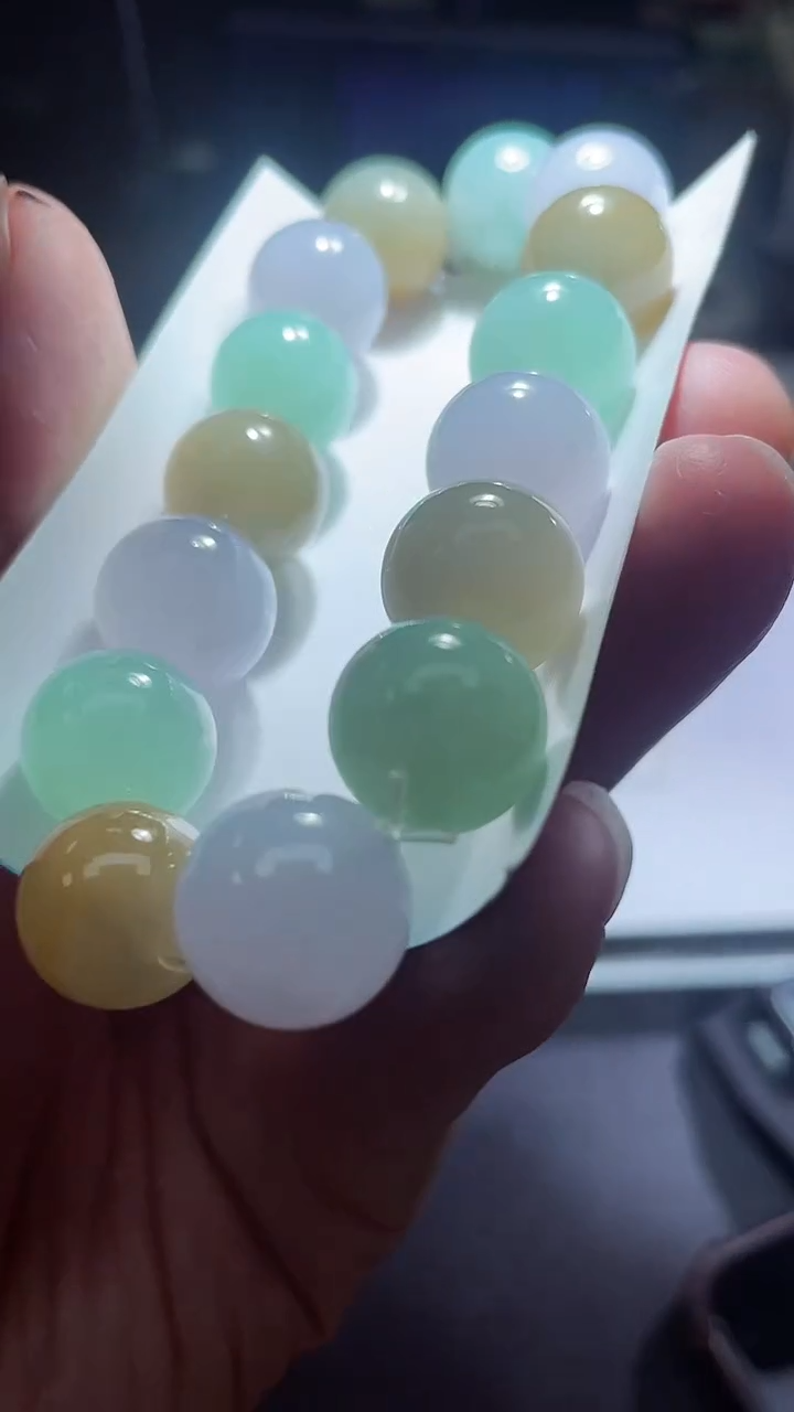 【闪购商品】定制翡翠未镶嵌翡翠