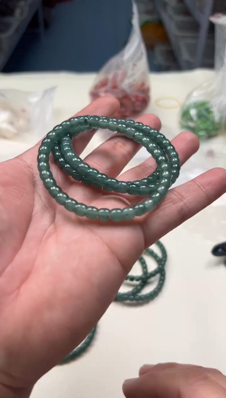 未镶嵌手串翡翠单圈手串6350