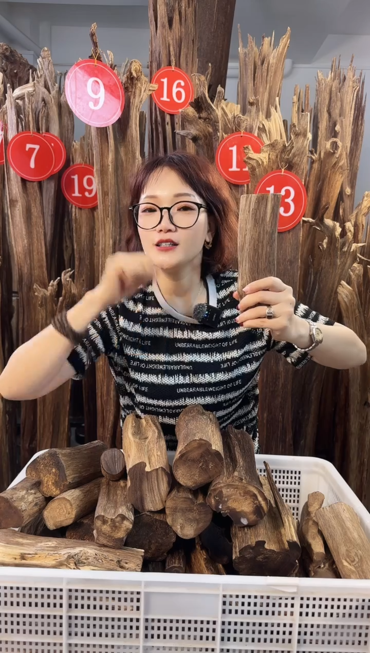 【闪购商品】沉香摆件沉香摆件多样性发一件76