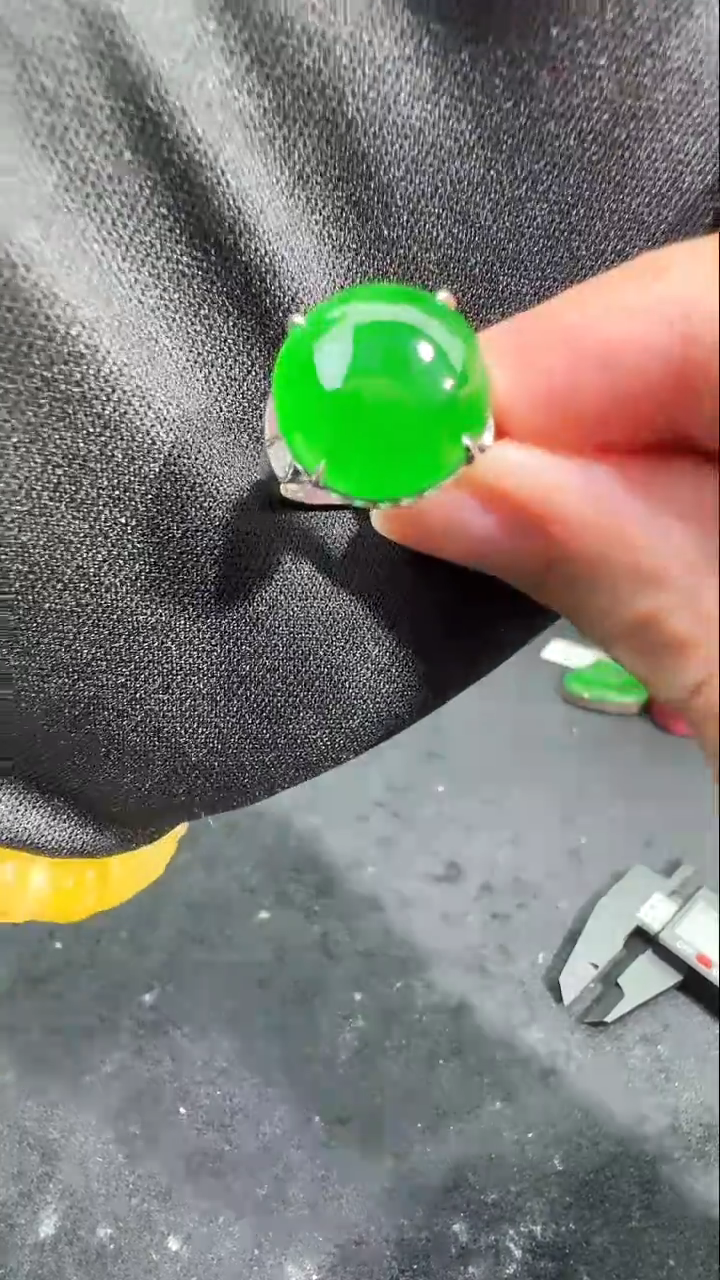 未镶嵌定制翡翠0131806581