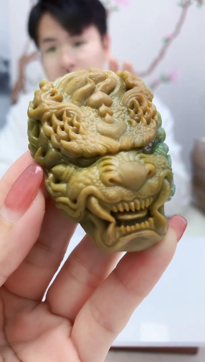 定制翡翠未镶嵌005xm-毛货龙头70