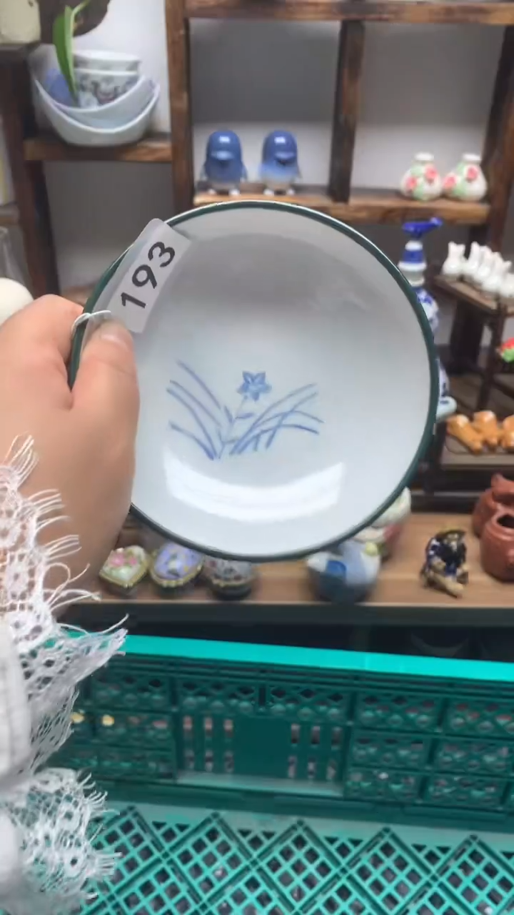 瓷片A龙华精品陶瓷店