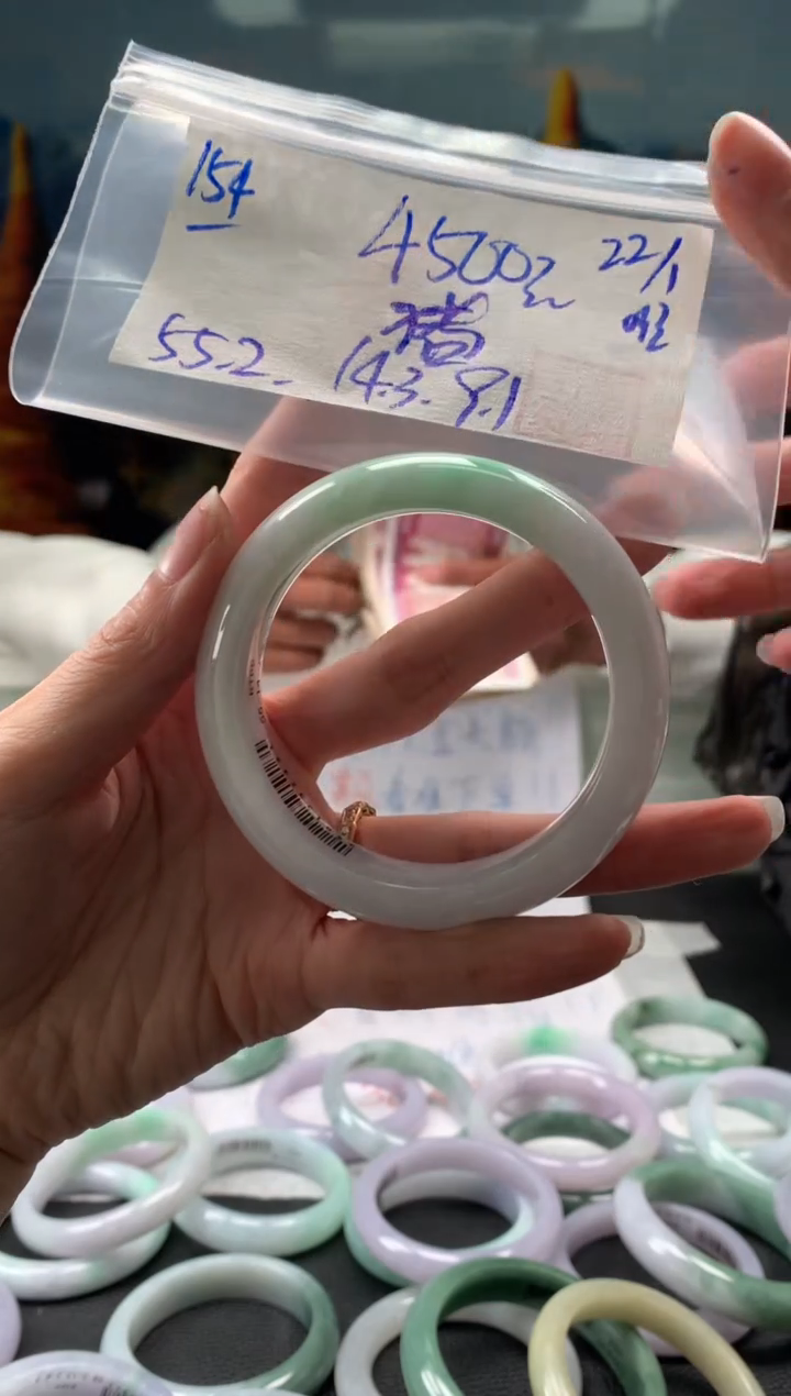 【闪购商品】翡翠手镯未镶嵌翡翠手镯 下单联系小耳机#154