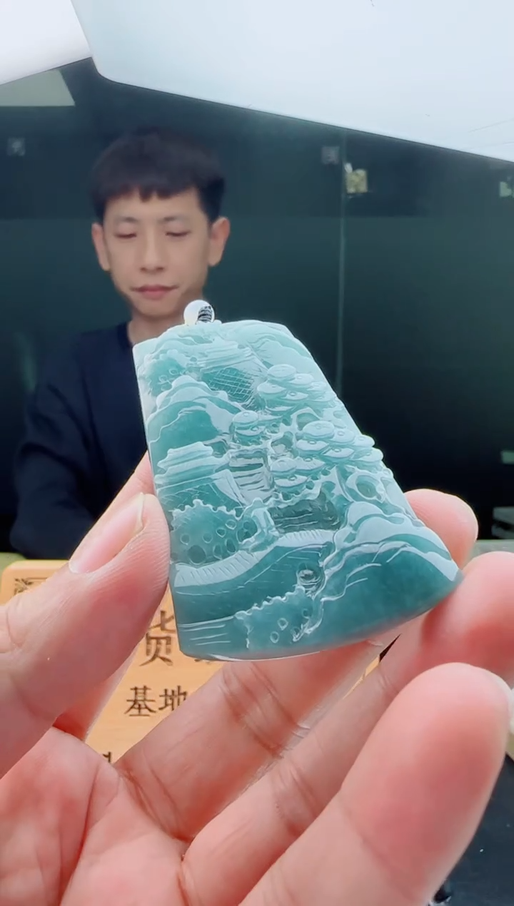 【闪购商品】翡翠颈饰未镶嵌111111111