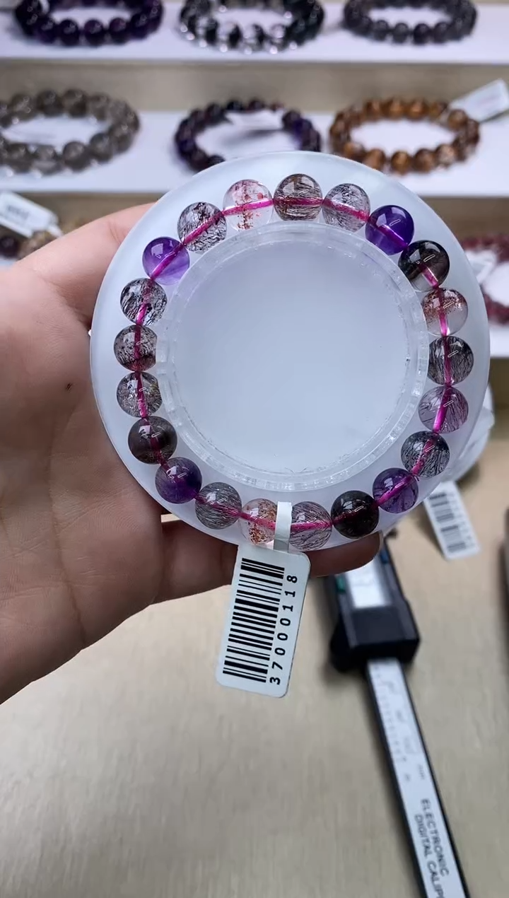 【闪购商品】水晶手链未镶嵌黑加仑超七单圈9m+