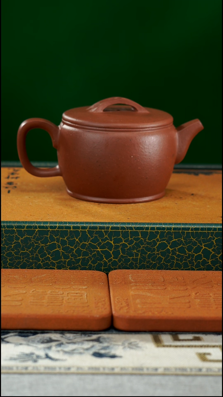 茶壶紫砂用****2铁星砂朱泥汉瓦微瑕