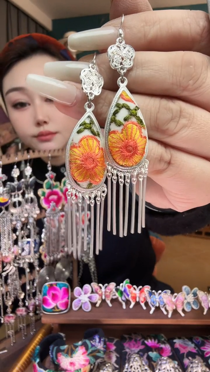 刺绣纯手工民族风刺绣耳环