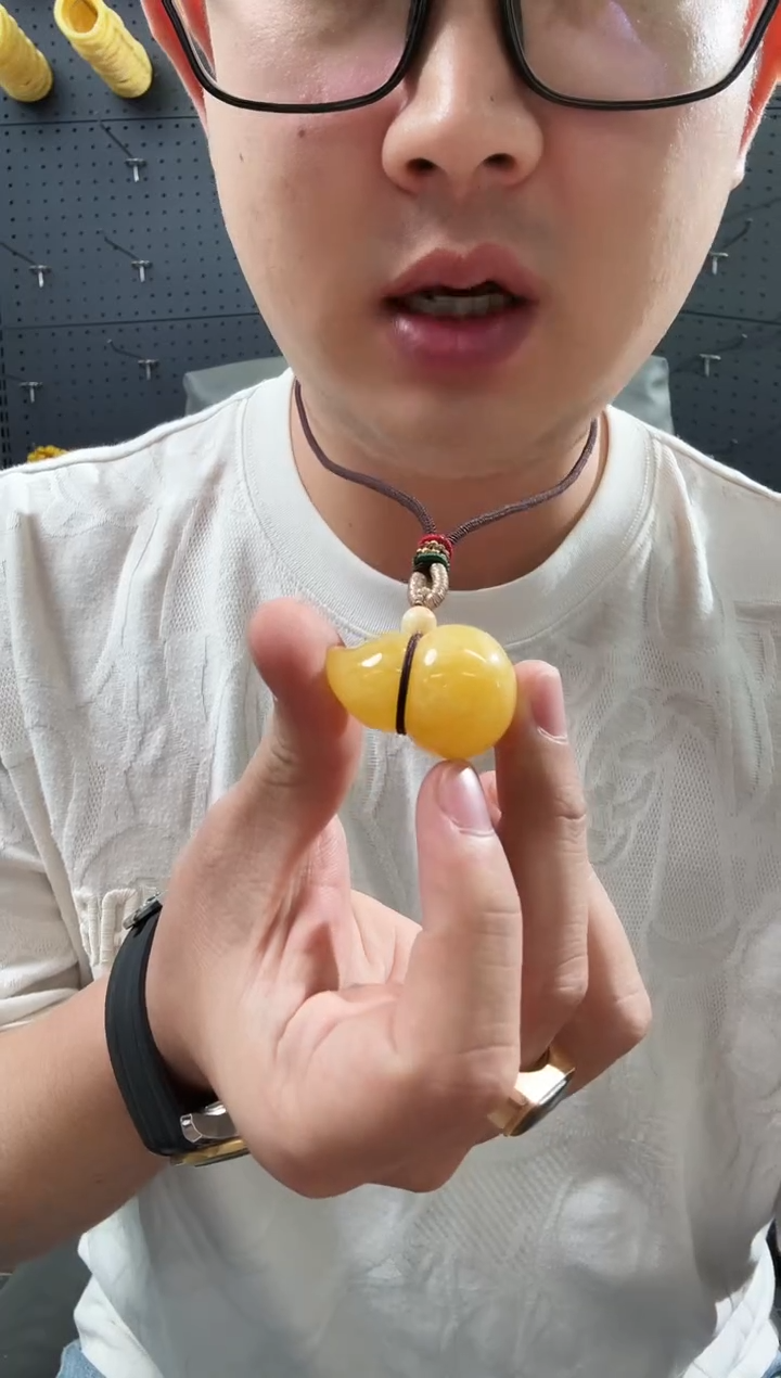 裸石蜜蜡未镶嵌葫芦吊坠