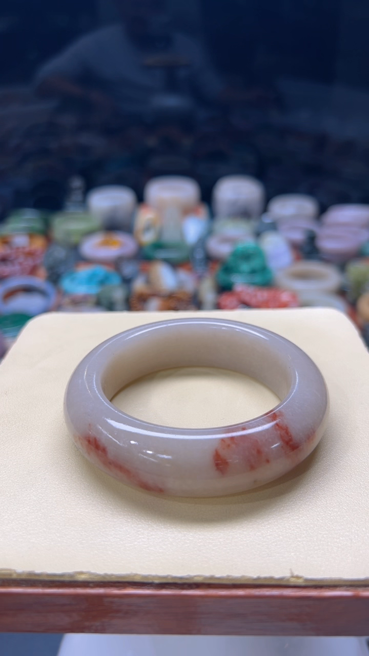【闪购商品】石英质玉手镯未镶嵌197