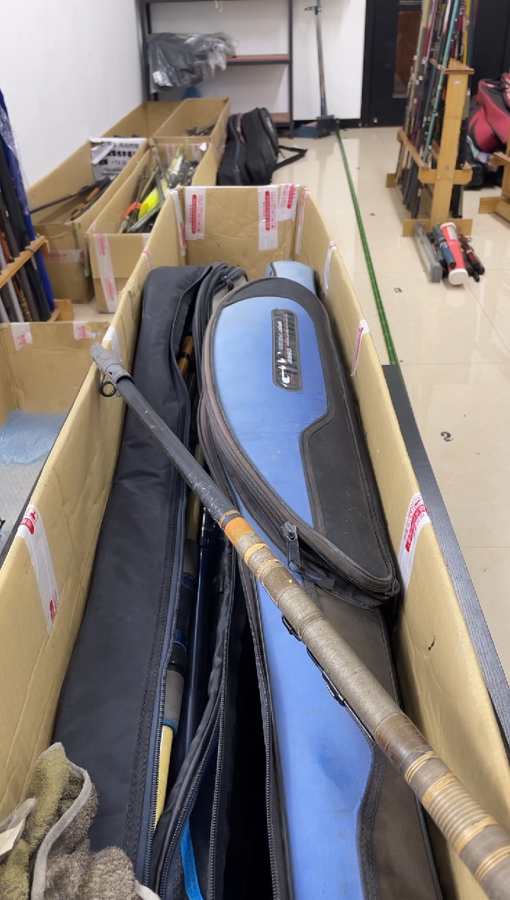 东*孤品微瑕，实物以直播间为准