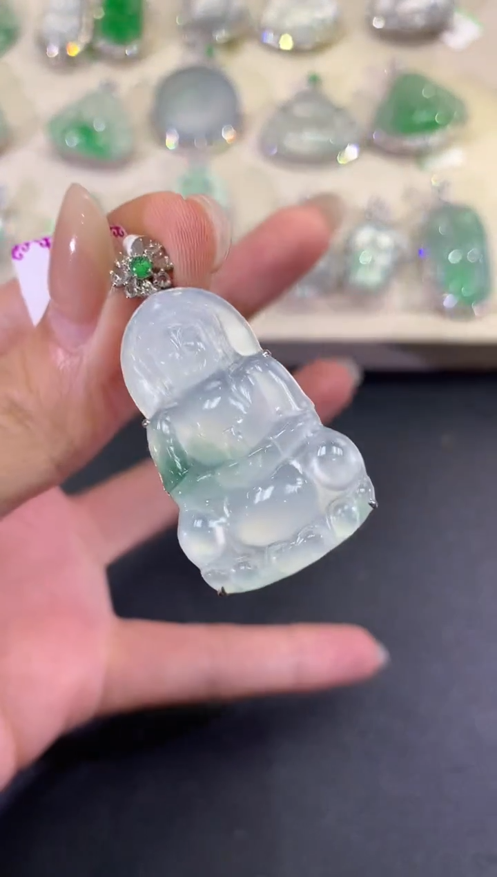 【闪购商品】翡翠吊坠(不含链)18K金镶嵌d187        