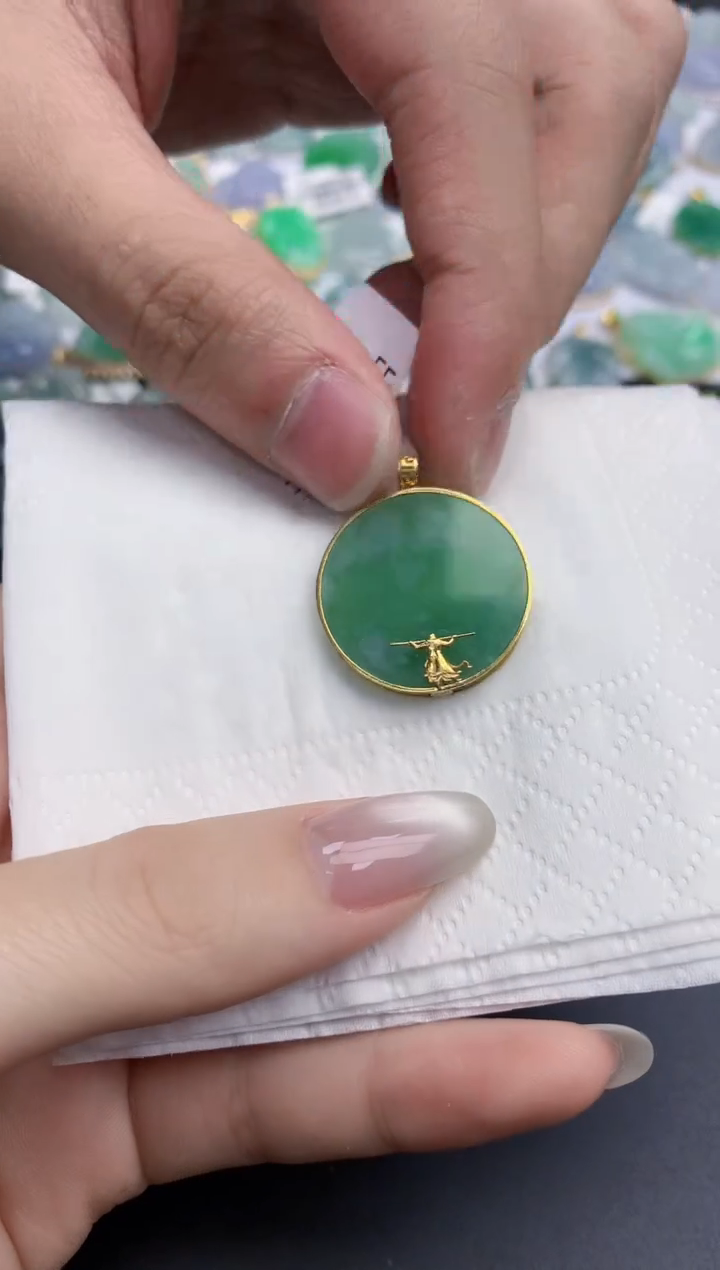 【闪购商品】翡翠颈饰18K金镶嵌天然缅甸翡翠A货