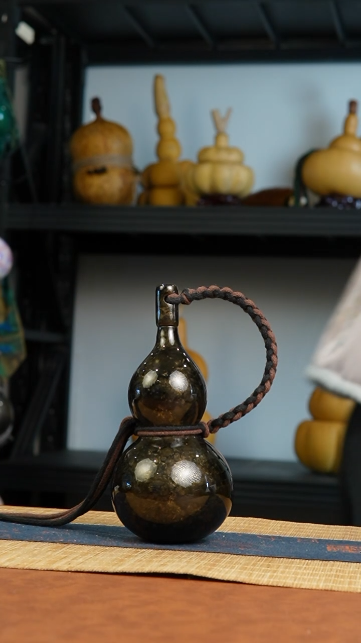 456号 天然热水酒葫芦 一物一拍（有瑕介意勿拍）
