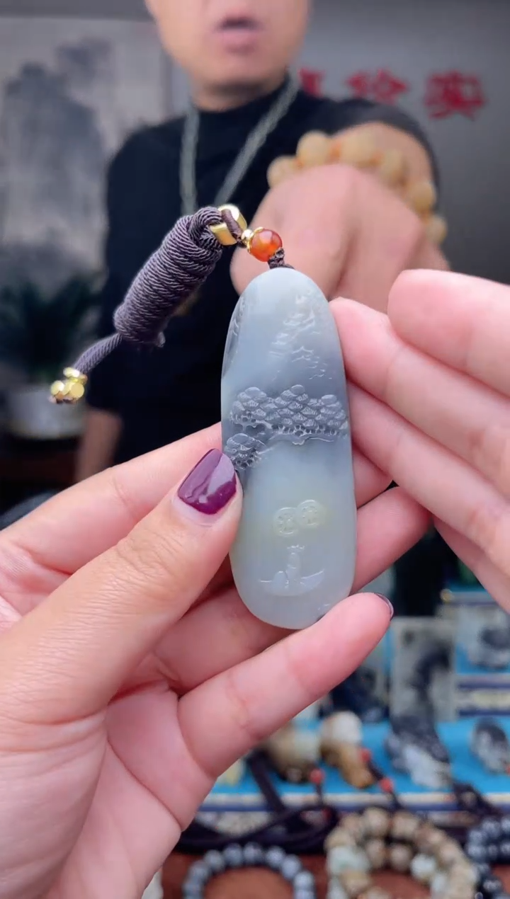 未镶嵌和田玉挂件1