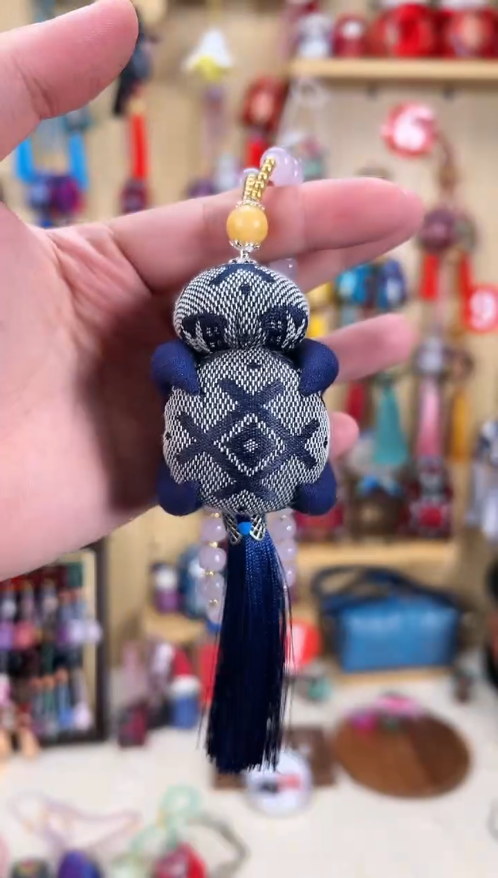 纯手工壮锦麽乜香囊挂件