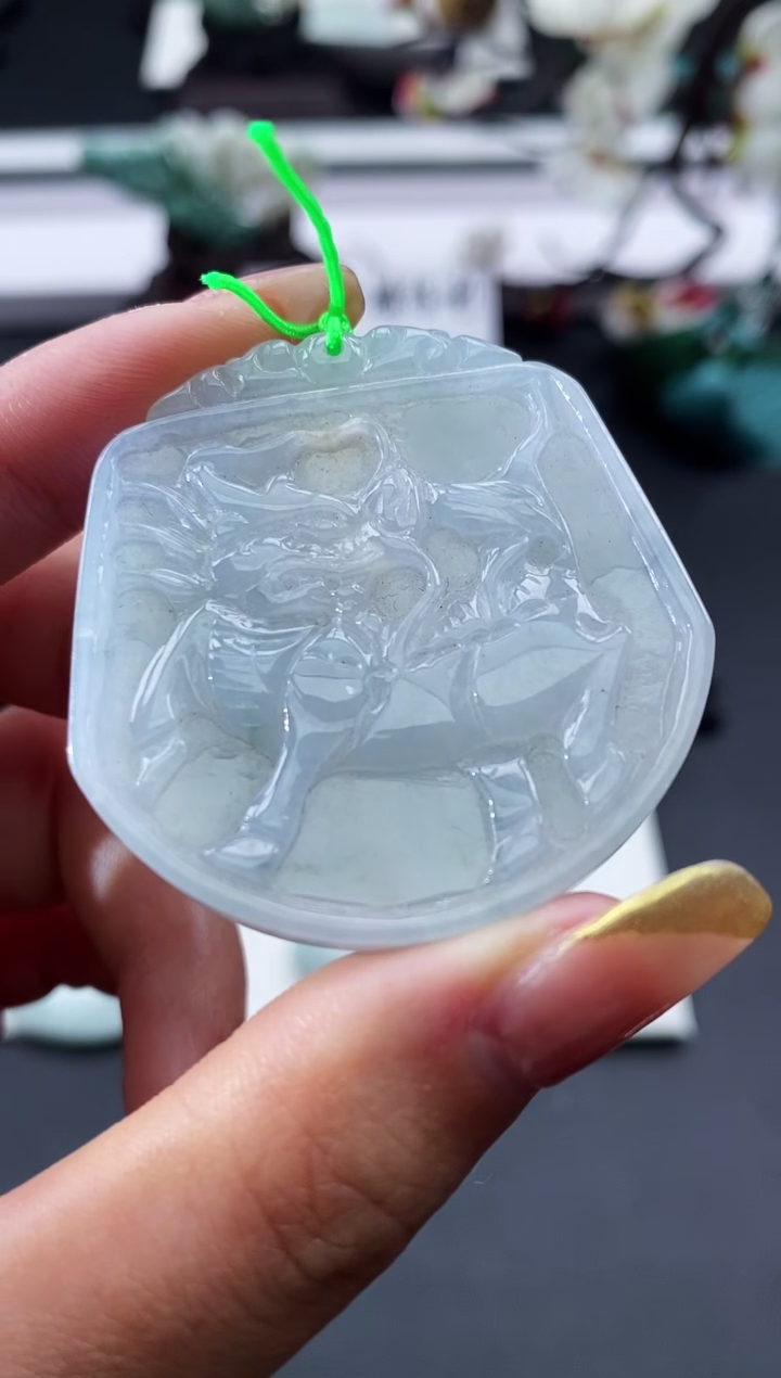 【闪购商品】翡翠吊坠(不含链)未镶嵌天然缅甸翡翠A货