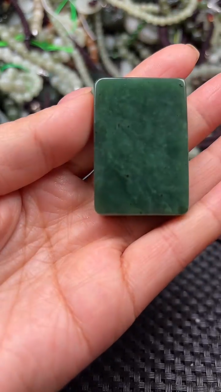 【闪购商品】和田玉颈饰未镶嵌.