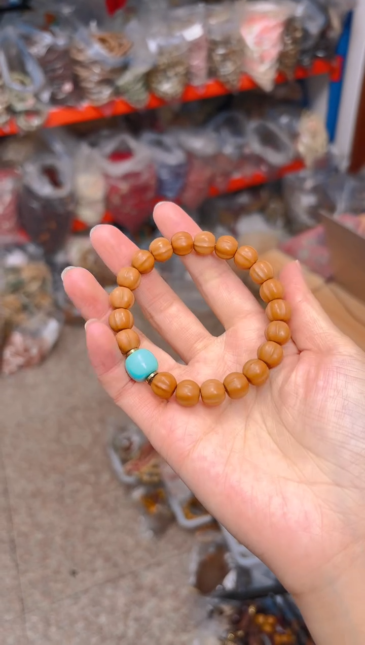 吊坠猴头核桃猴头单圈 蓝色珠子