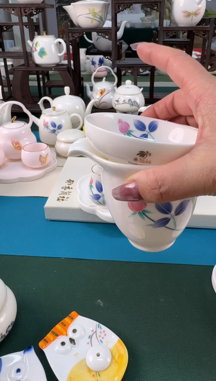 【闪购商品】瓷器 ······.......