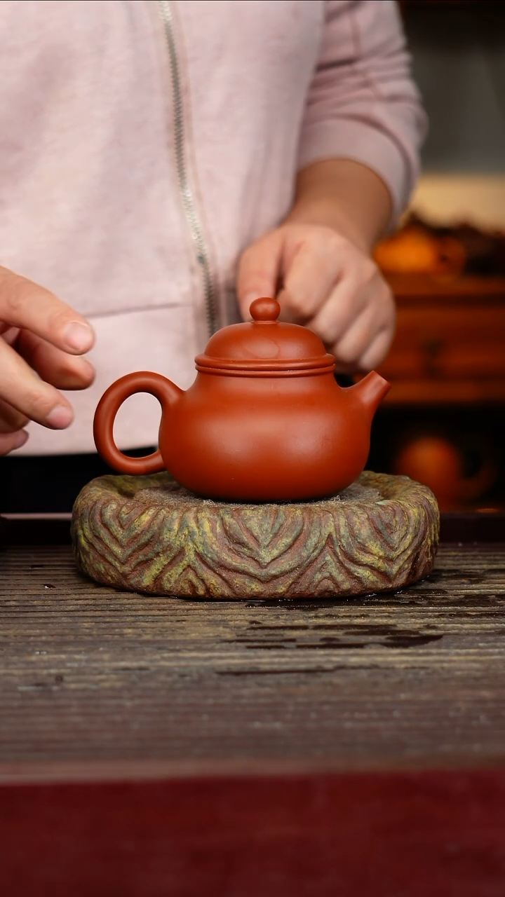 宜兴原矿紫砂壶茶壶宜兴原矿紫砂壶茶壶180C