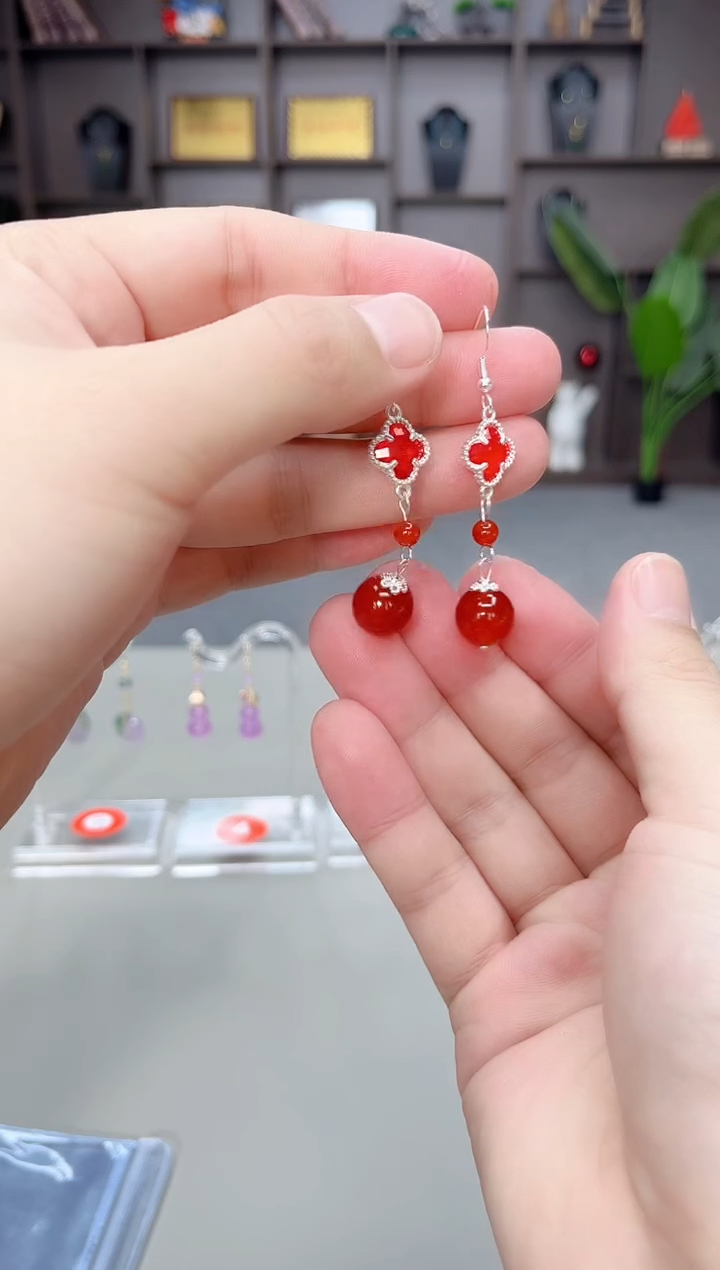 未镶嵌耳饰玛瑙/玉髓233000