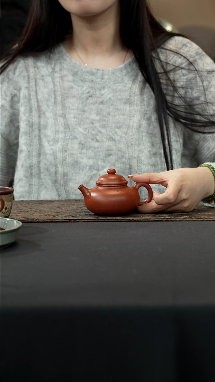 【闪购商品】紫砂茶壶全手容天红降坡180cc