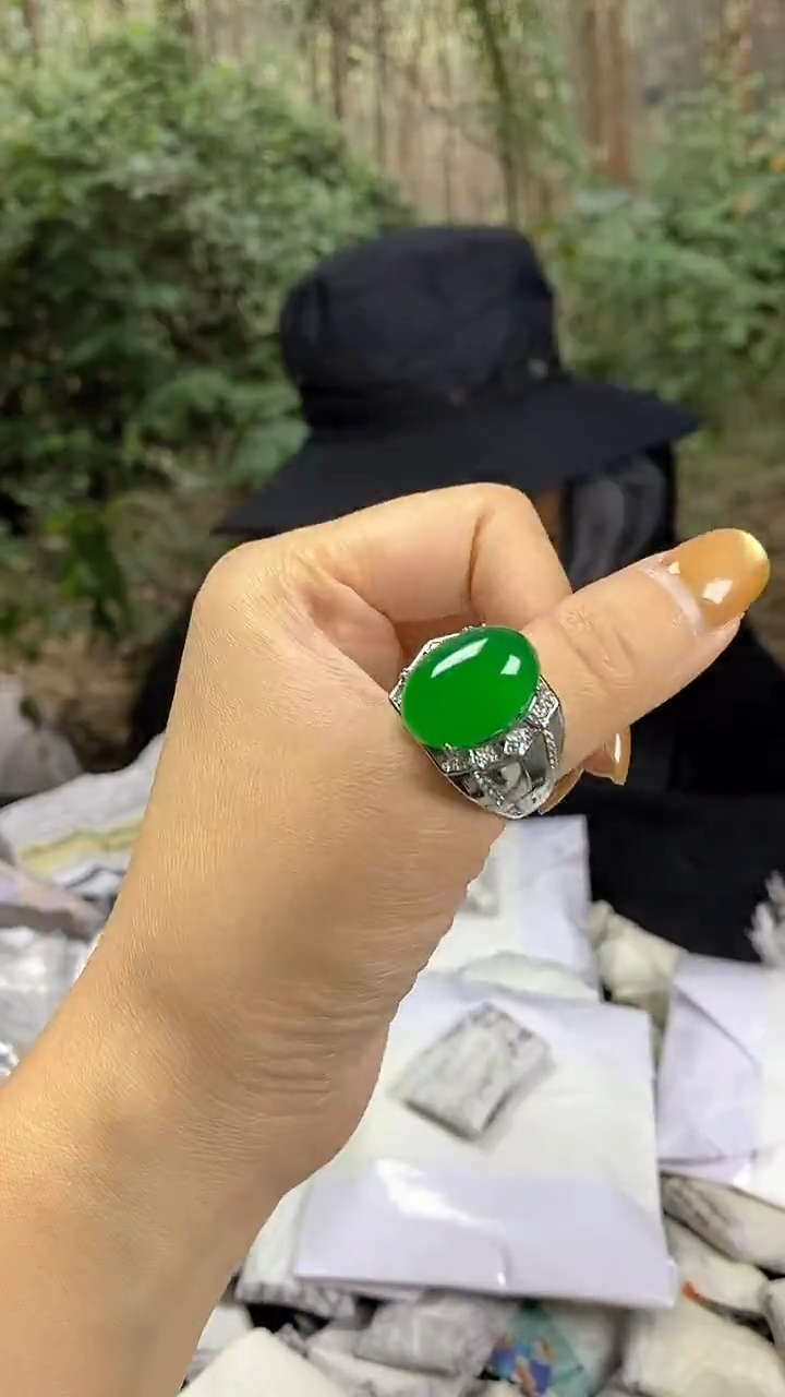 满色吊坠 所见即所得！！