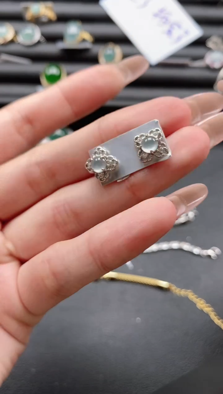 【闪购商品】翡翠戒指银S925镶嵌51511