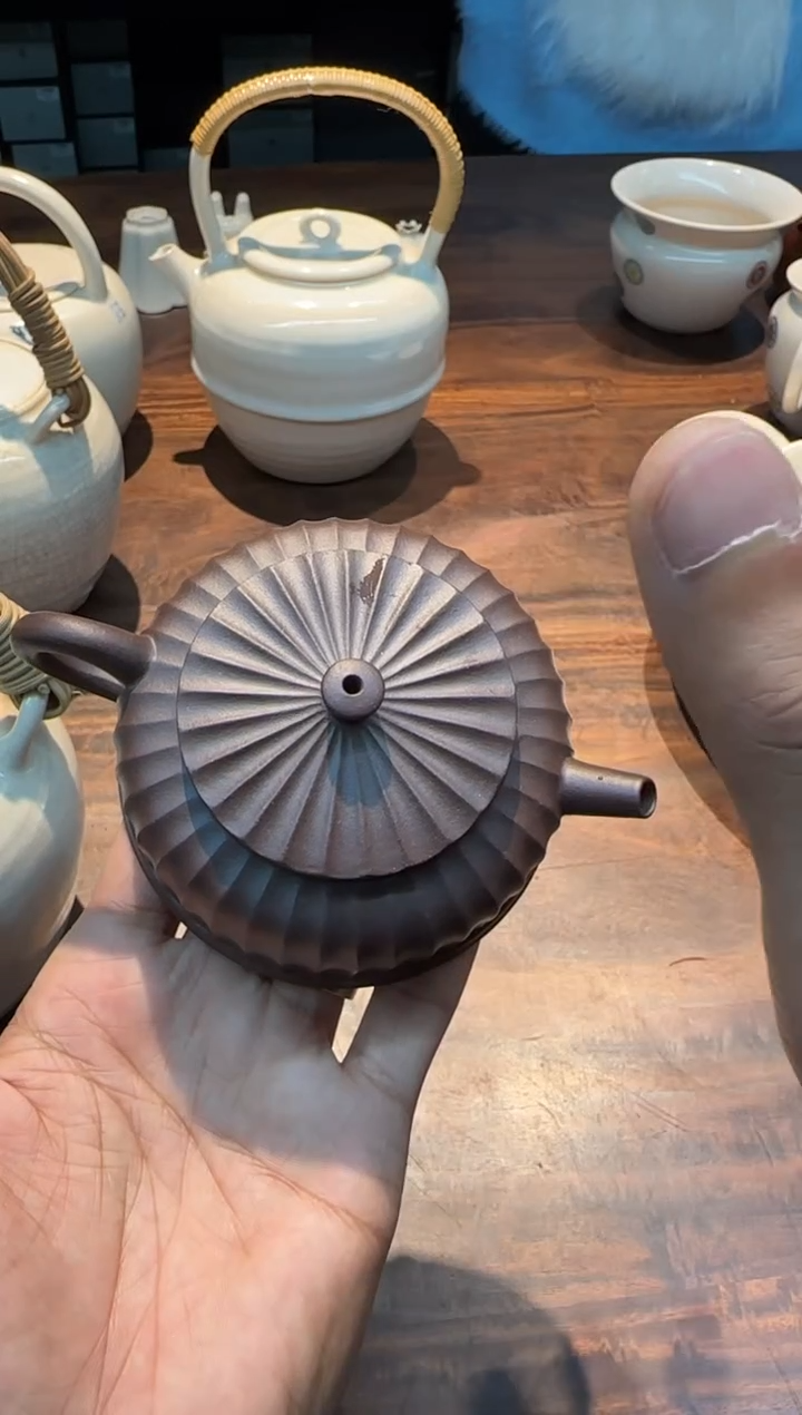 【闪购商品】刘秀云 紫泥 静谧壶