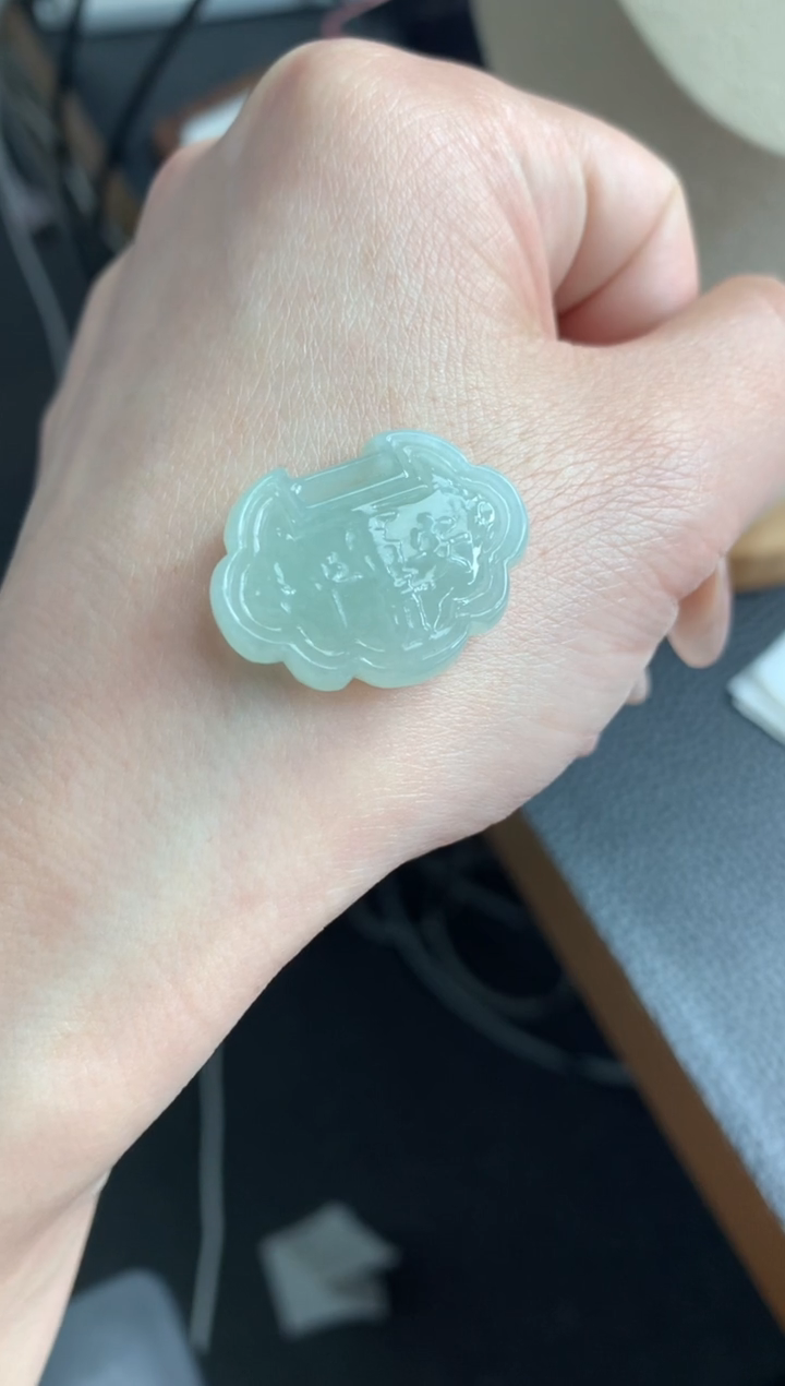 【闪购商品】定制翡翠未镶嵌锁