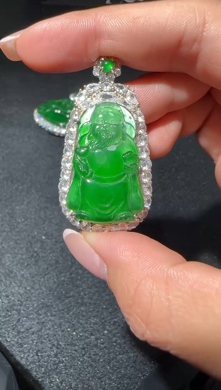 【闪购商品】翡翠吊坠(赠链)未镶嵌多样性发货拍一发一