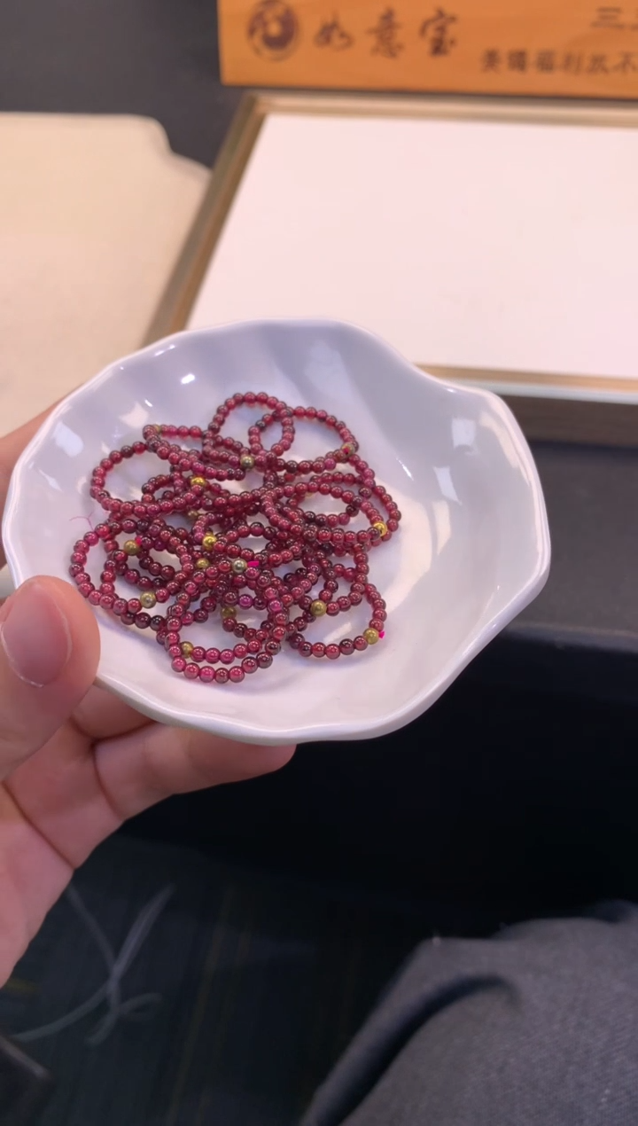 【闪购商品】翡翠未镶嵌戒指ZX11石榴石戒指多样性发其一