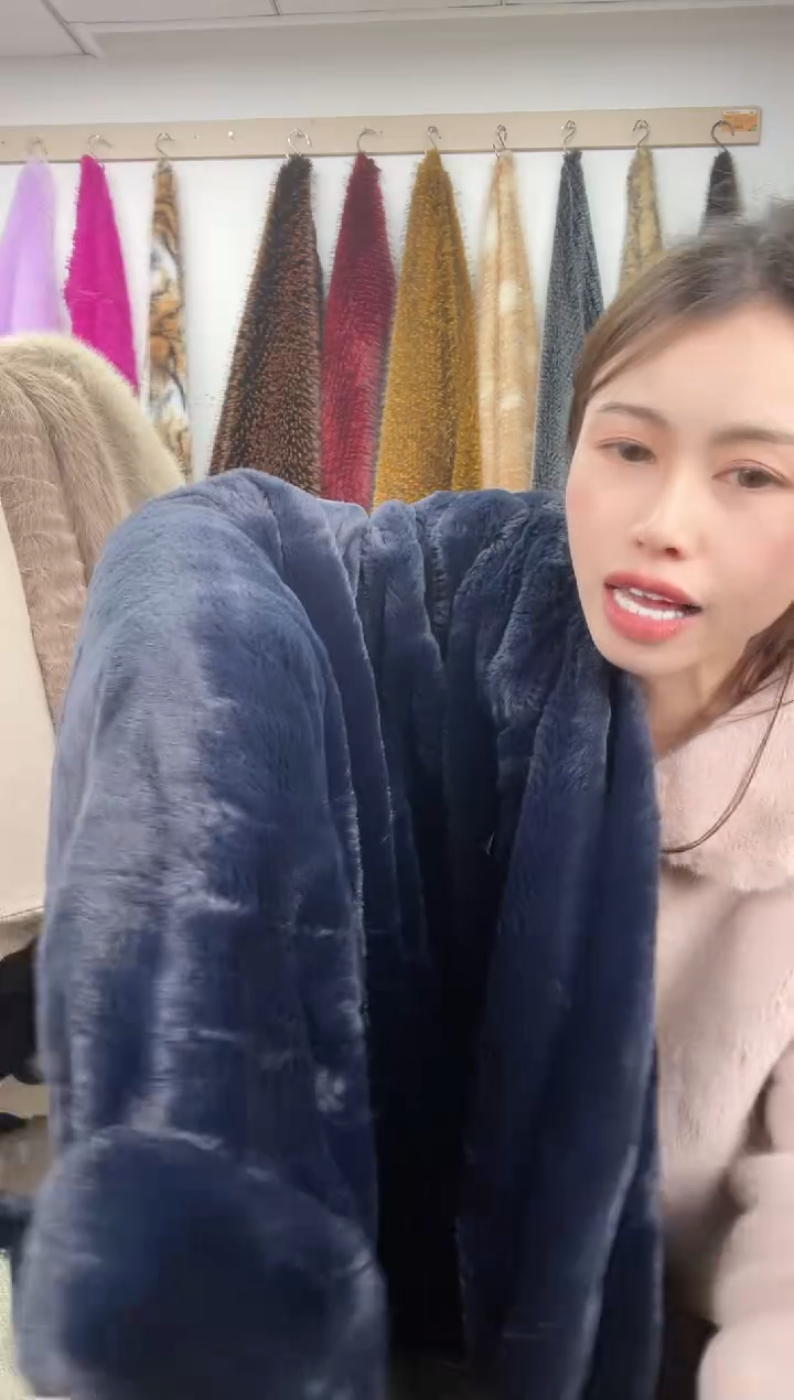 狐狸毛C8尺寸1.6*2