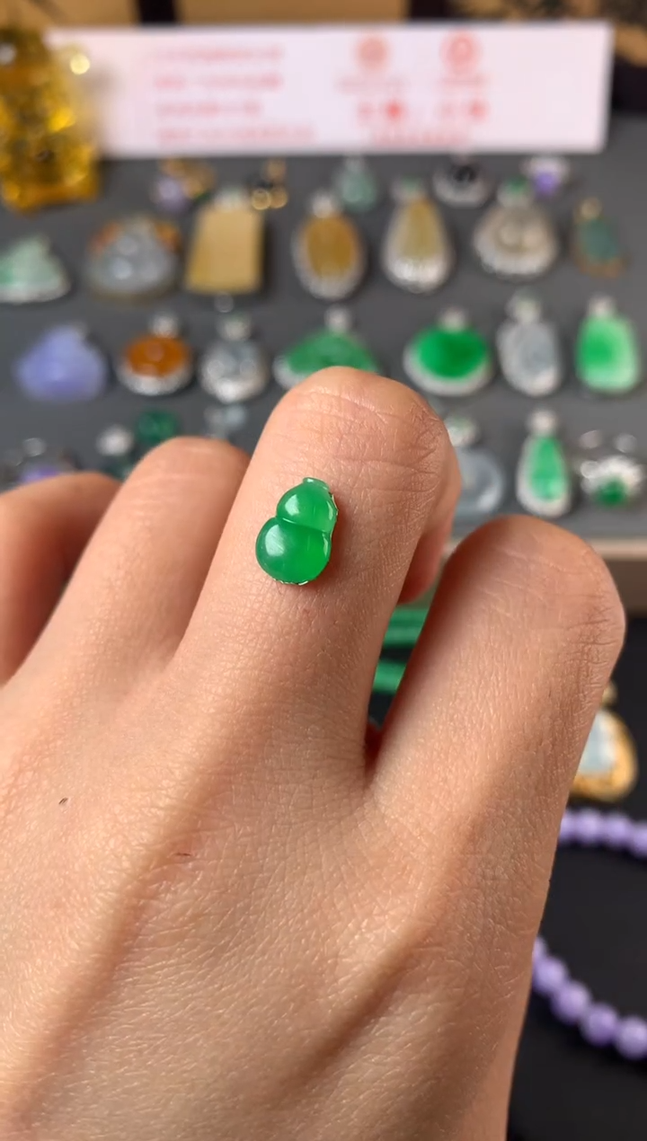 未镶嵌定制翡翠裸石（镶嵌定制）