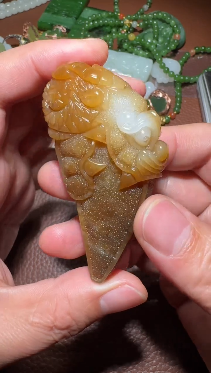 未镶嵌和田玉挂件和田玉