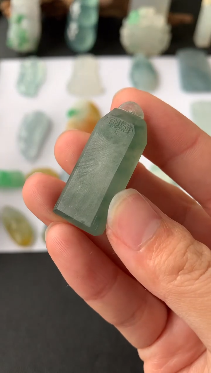 【闪购商品】定制翡翠未镶嵌翡翠