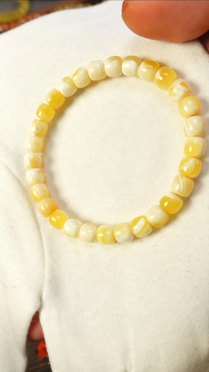 【闪购商品】蜜蜡手链未镶嵌2290/7mm黑金标手串