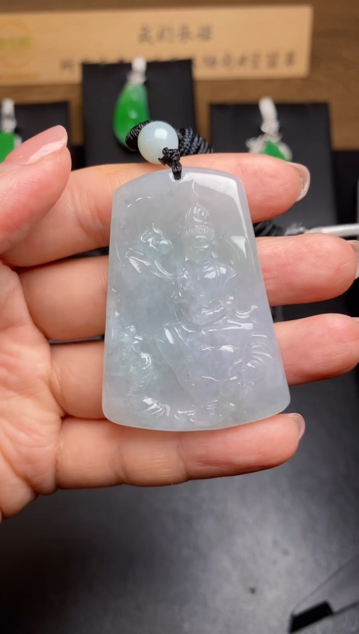 【闪购商品】翡翠颈饰未镶嵌翡翠