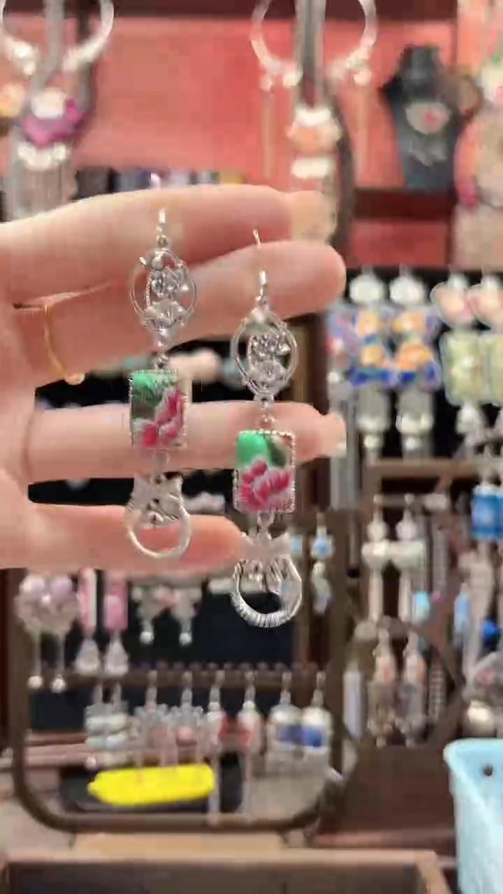 织绣 云织谣民族风精美饰品  100