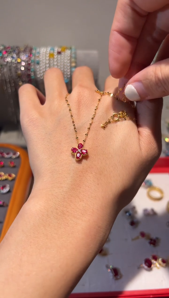 【闪购商品】红宝石吊坠(赠链)银S925镶嵌13532