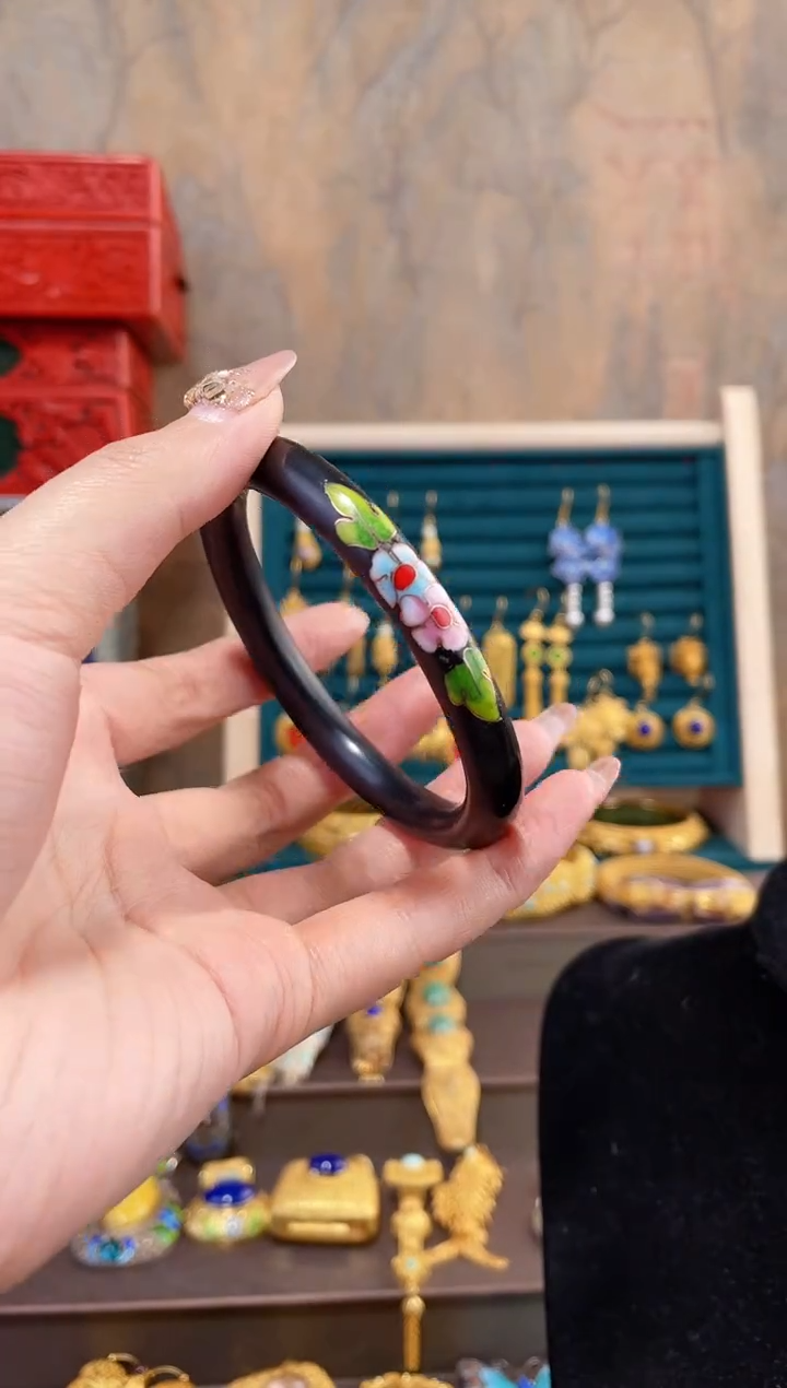 【闪购商品】非遗素漆黑色景泰蓝花镯子