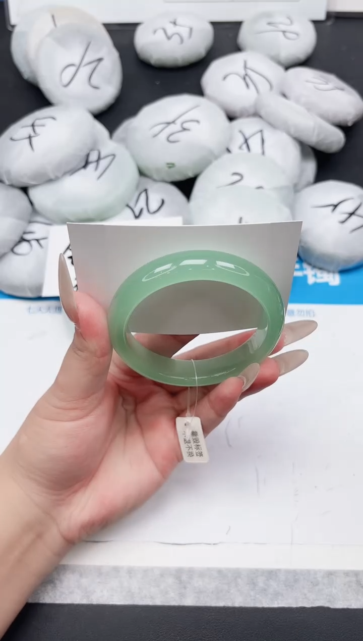 东凌女款手镯384-58.2