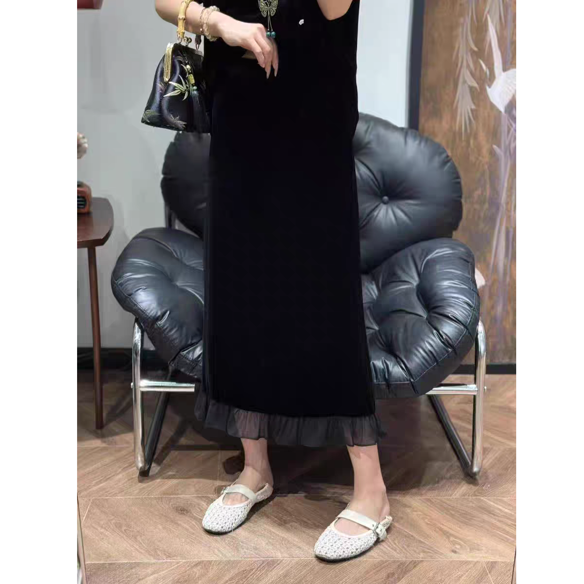 法式轻奢丝绒拼接半身裙女2025秋季新款高级感气质显瘦中长直筒裙