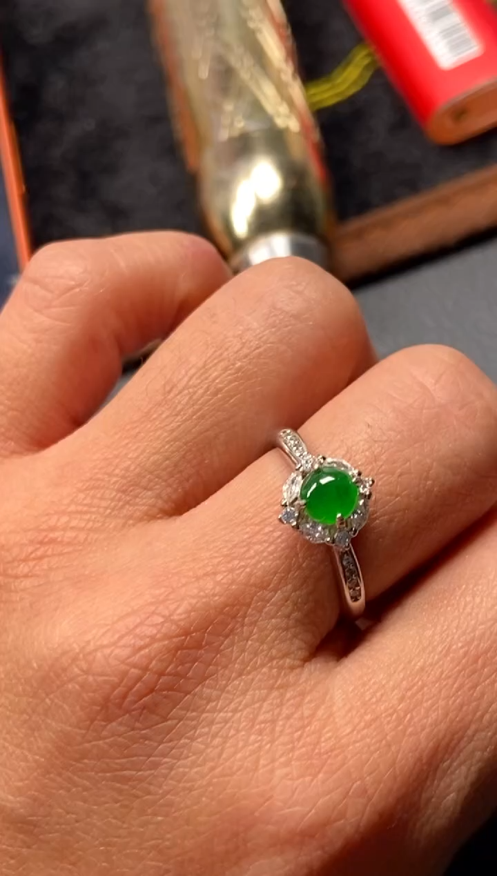 未镶嵌定制翡翠方**终天然缅甸A货翡翠蛋面