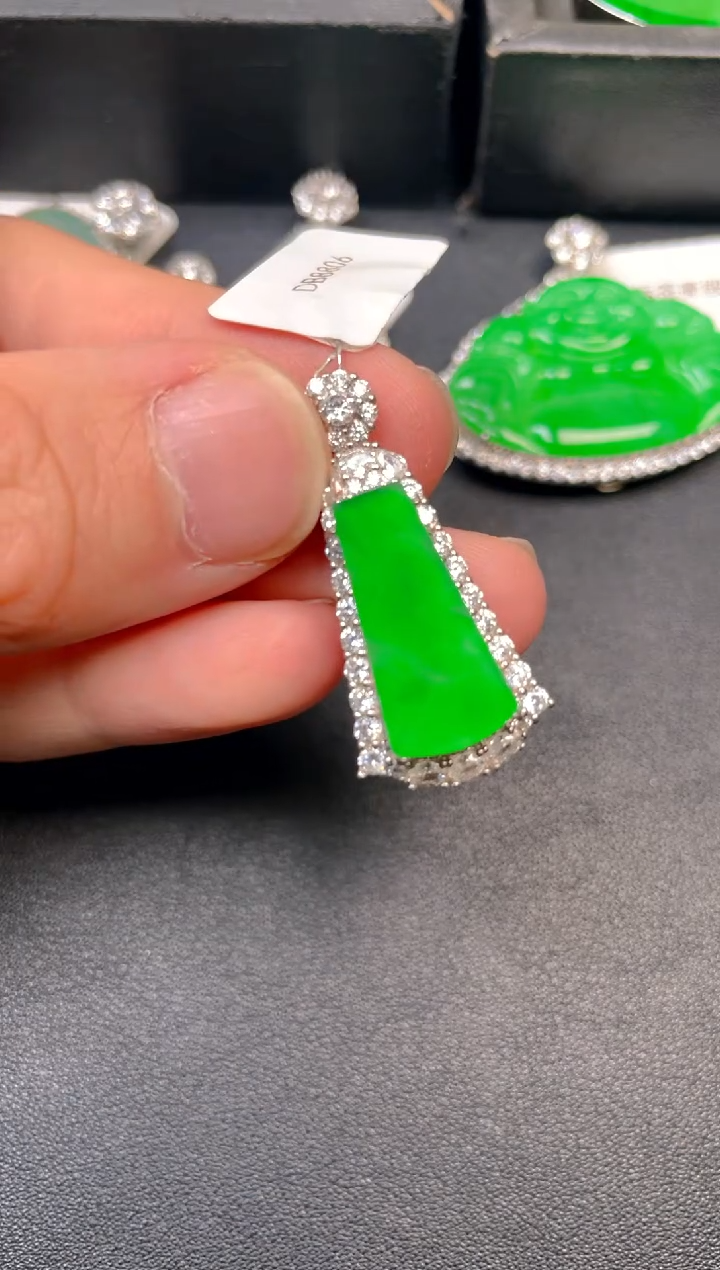 吊坠(不含链)银S925镶嵌翡翠吊坠