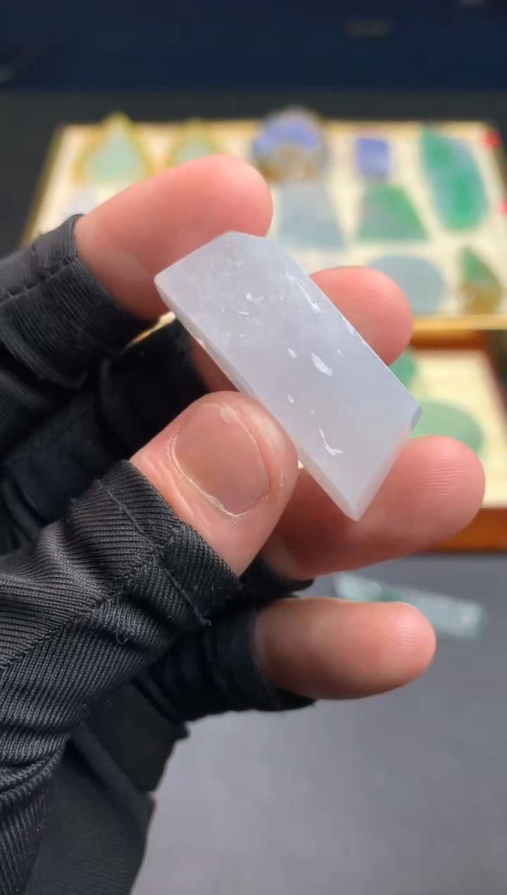 定制翡翠未镶嵌