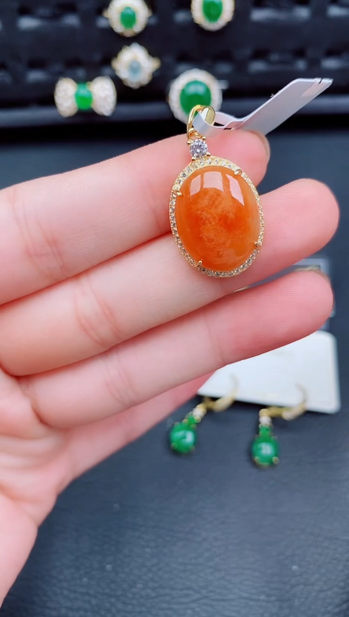 【闪购商品】翡翠颈饰银S925镶嵌天然a货翡翠341