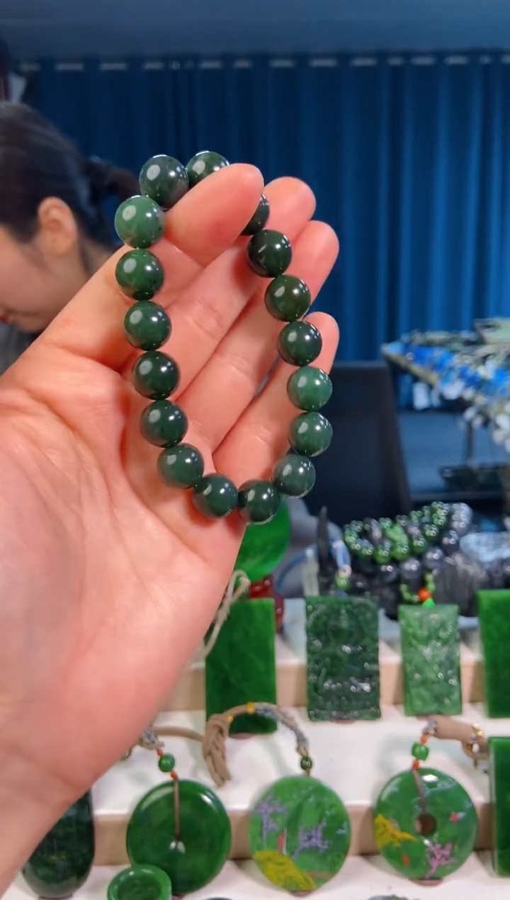 【闪购商品】和田玉挂件未镶嵌1