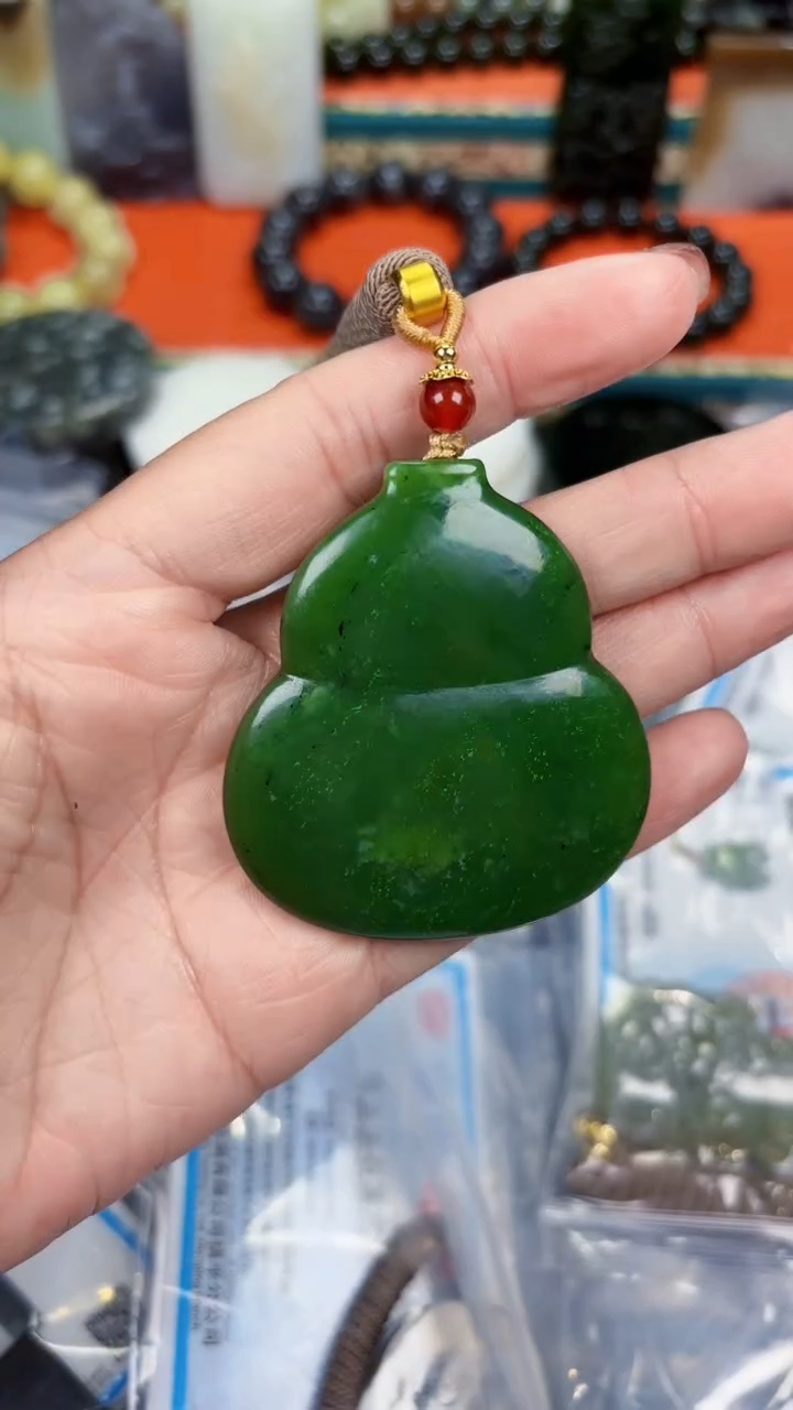 颈饰未镶嵌和田玉和田玉