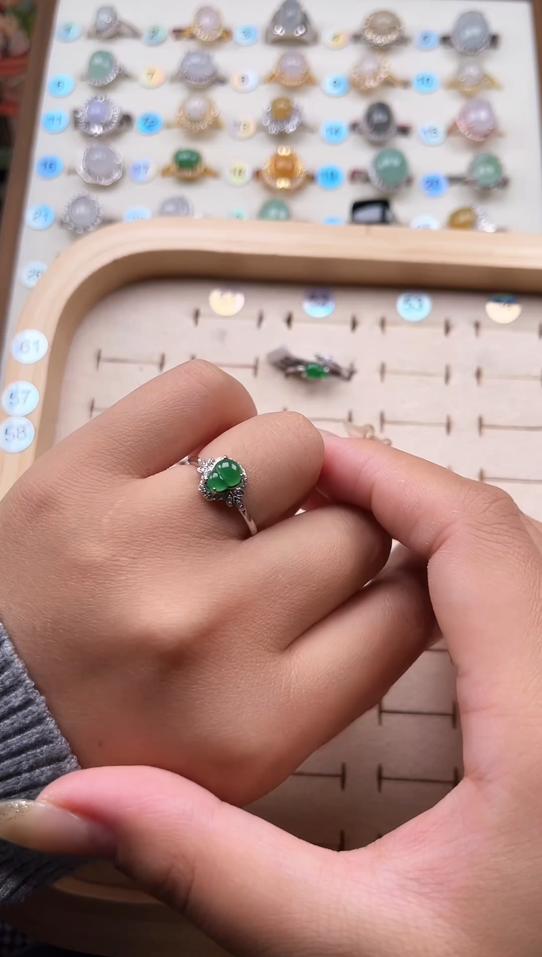 【闪购商品】翡翠戒指银S925镶嵌天然A货翡翠戒指